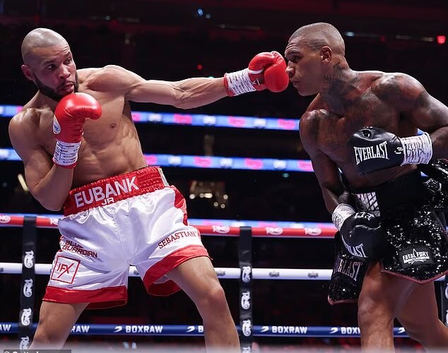 ‘아마도 그들은 둘 다 권투가 싸우는 것보다 낫다는 것을 알고 있을 것입니다.’ – 영국 권투 영웅 Carl Froch, George Groves 및 Tony Bellow가 Eubank-Ben II에 대해 평결을 내립니다.