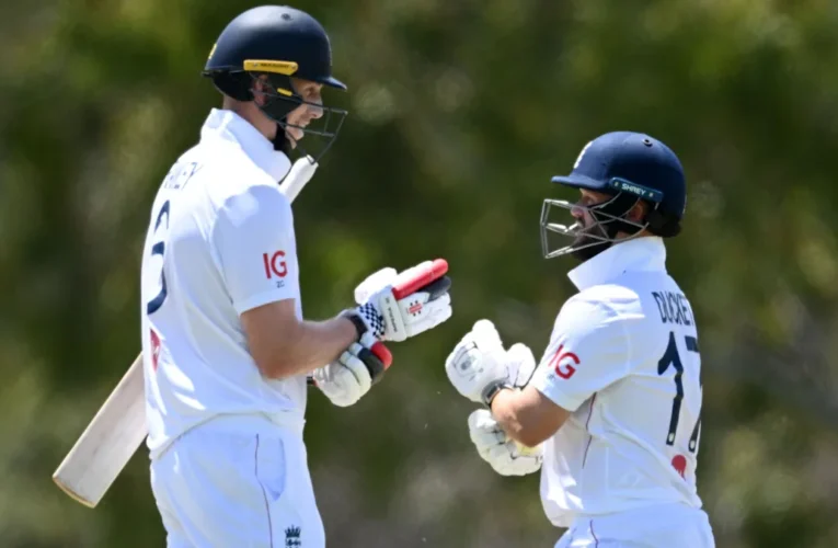 잉글랜드 개막전은 Ashes 워밍업에서 형태를 찾았습니다.