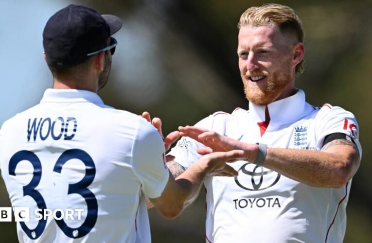 Ashes: Ben Stokes가 라이온스와의 잉글랜드 워밍업 첫날에 6개 위켓을 획득했습니다.