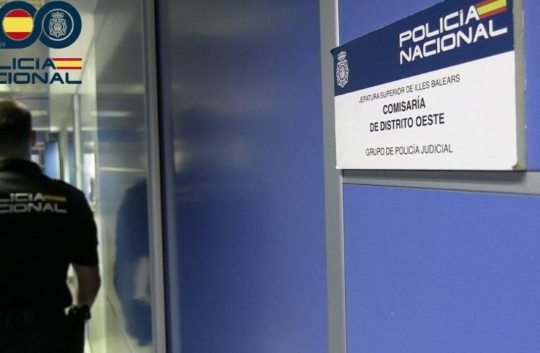 이웃이 지역사회의 젊은 여성을 지속적으로 괴롭힌 후 팔마 농장에서 겪는 고통