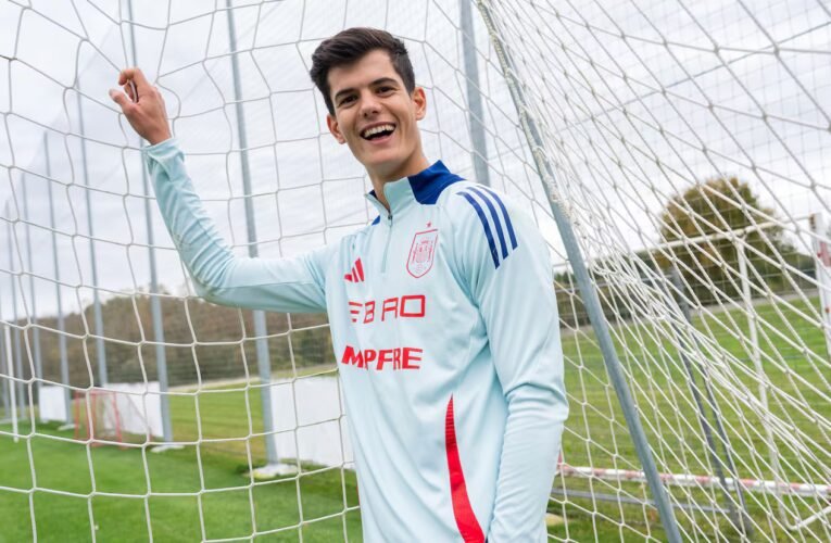 케마 안드레스: “저는 제 자신을 로드리나 부스케츠라고 생각하지 않습니다. 추메니가 최고입니다.”