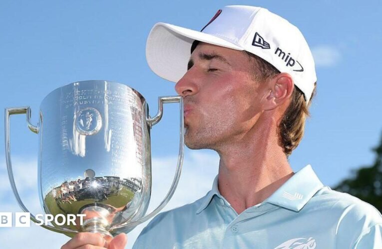 호주 PGA 챔피언십: 스페인의 다니엘 푸이그(Daniel Puig)가 세베 바예스테로스(Seve Ballesteros)를 2타차로 따라잡다