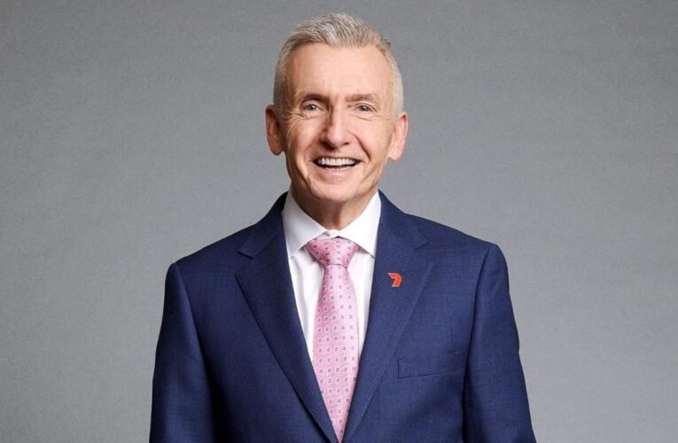 Bruce McAvaney는 놀라운 방송 경력으로 세계 육상 회장상을 받게 됩니다.