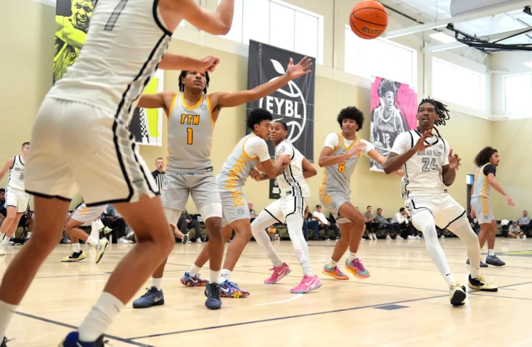 5성 C급 Ethan Taylor, 미시간 주립 농구팀 선택, Tom Izzo No. 1개의 카테고리가 주어질 수 있습니다.