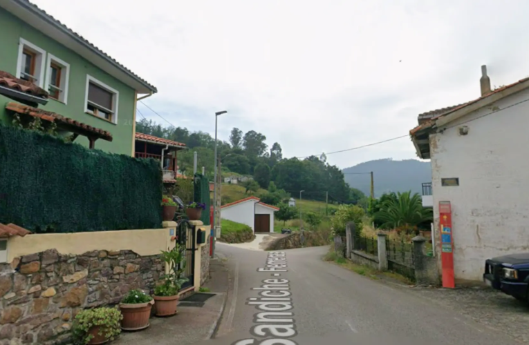 17세 소녀가 가족싸움 끝에 20세 처제를 찔러 숨졌다.