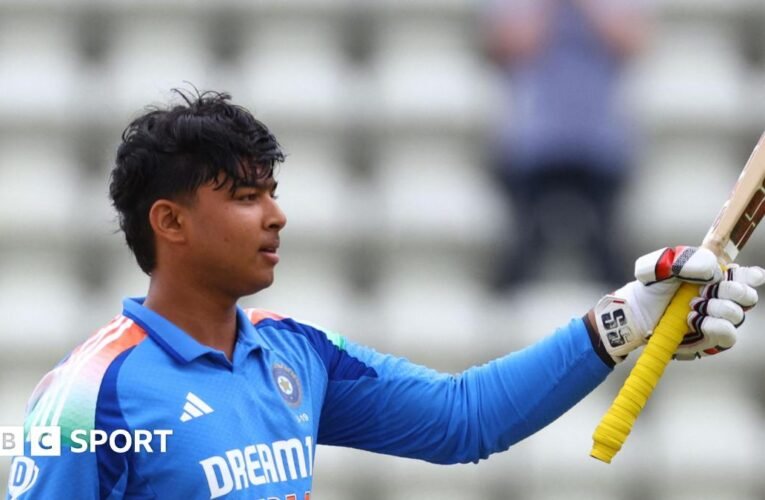 Vaibhav Suryavanshi는 인도 A의 승리에서 빛나는 세기를 기록했습니다.