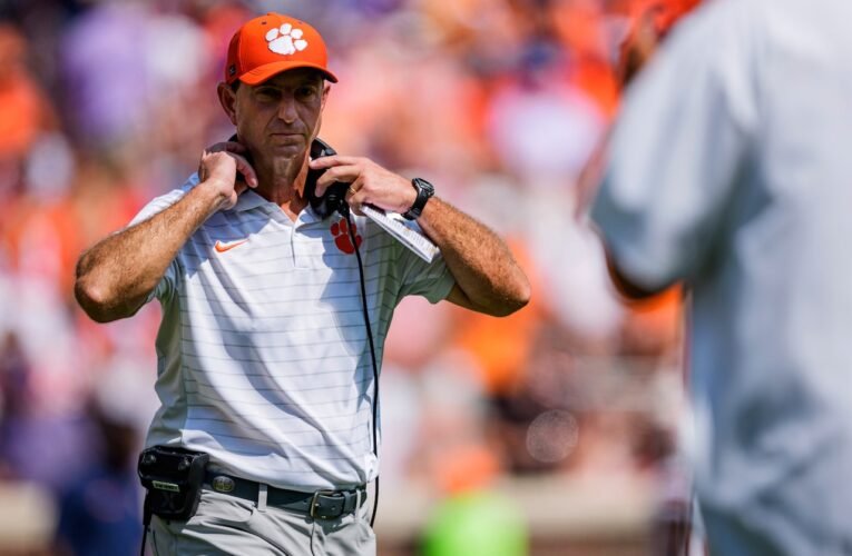 Dabo Swinney의 Clemson 왕조는 끝났습니다.