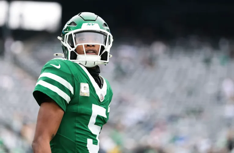 Jets는 목요일의 패트리어츠와의 원정 경기를 앞두고 뛰어난 리시버인 Garrett Wilson을 무릎 부상으로 IR에 투입했습니다.