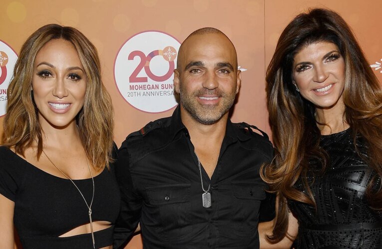 Teresa Giudice는 수년간의 불화 끝에 Joe Gorga 형제 및 아내 Melissa와의 관계에 대한 업데이트를 공유합니다 | 브라보, 조 고르가, 멜리사 고르가, 진짜 주부들, 뉴저지의 진짜 주부들, Teresa Giudice | 유명인 뉴스 및 가십 | 엔터테인먼트, 사진 및 비디오