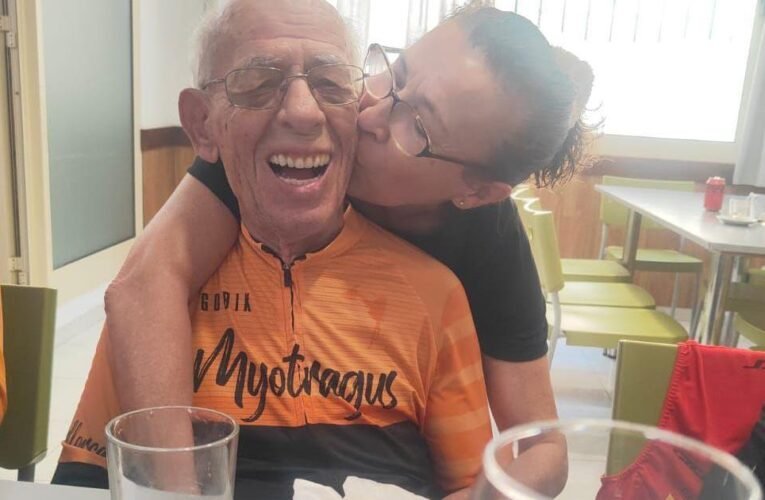 토니 브루넷의 죽음으로 인한 자전거와 택시계의 슬픔과 충격