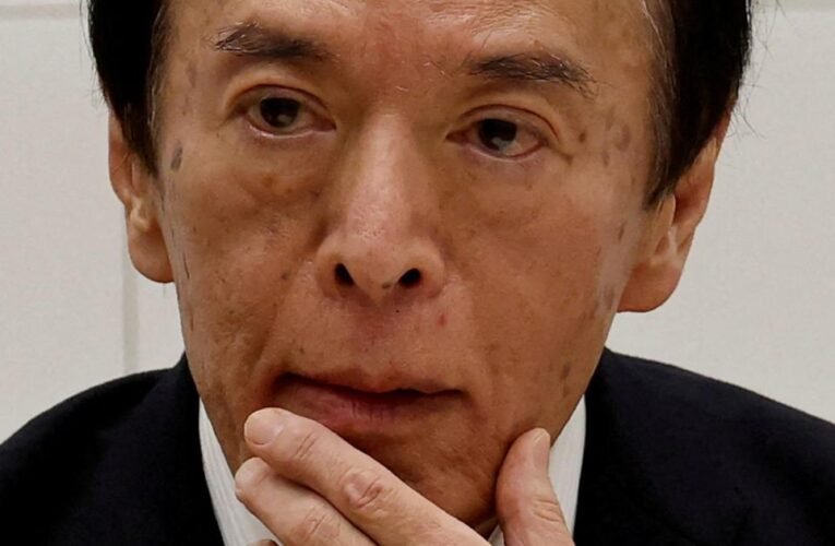 비트코인과 이더리움의 별도 충돌과 유럽 및 아시아 주식 시장의 12월 암울한 시작.