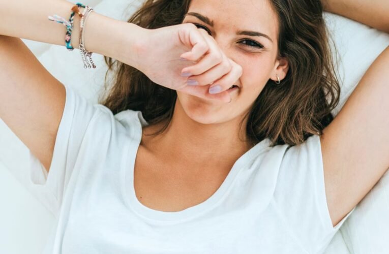 시계, 램프, 커피 장비 등