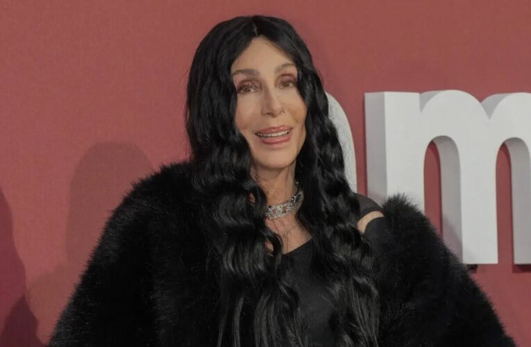 가수 Cher’s Circle이 1,300만 달러 규모의 Netflix 계약을 거부했습니다.