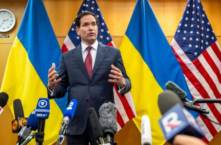 트럼프의 평화 계획, 우크라이나와 미국 간의 회의 시작