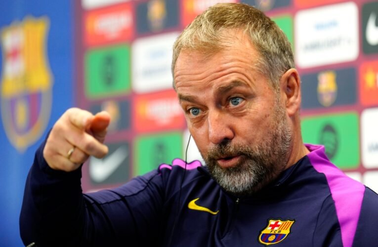 “그들은 마커스에게 퇴장을 당했고, 잠시 숨을 쉬어야 했습니다. 논쟁하고 싶지 않았습니다.”