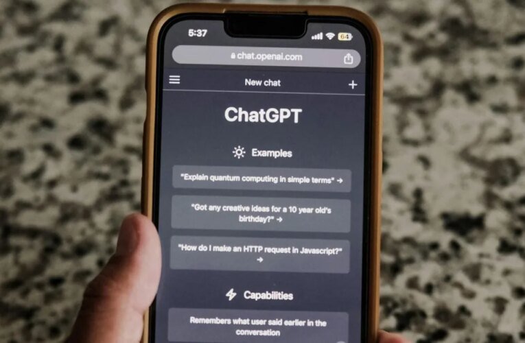 ChatGPT 대화는 오랫동안 광고 없이 유지되지 않을 수 있습니다